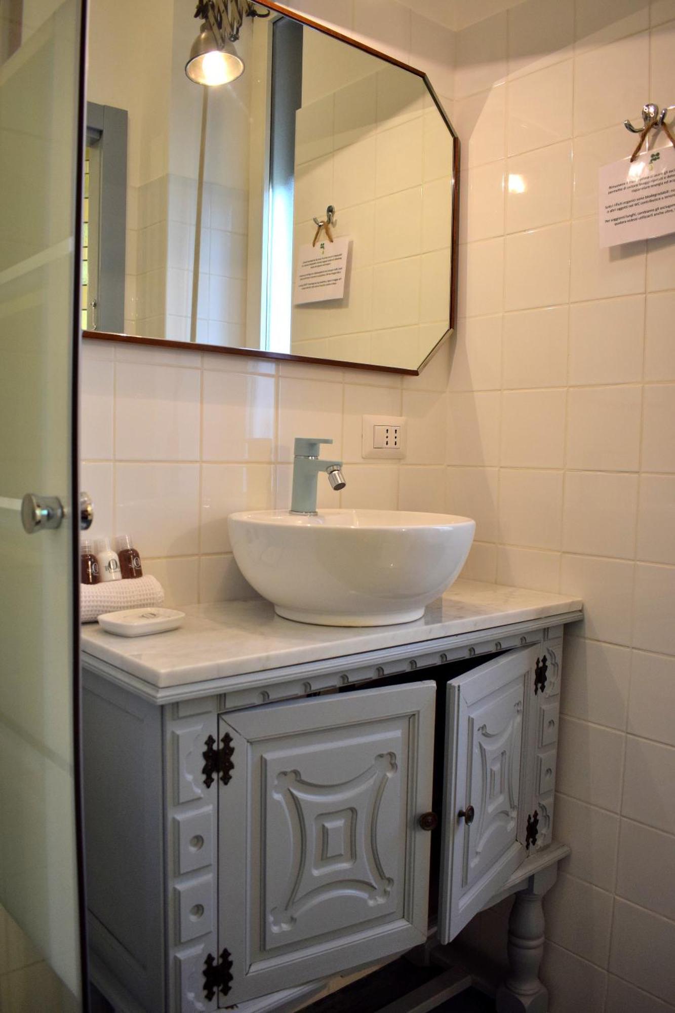 Plan Sea Guest House Santa Margherita Ligure Rum bild